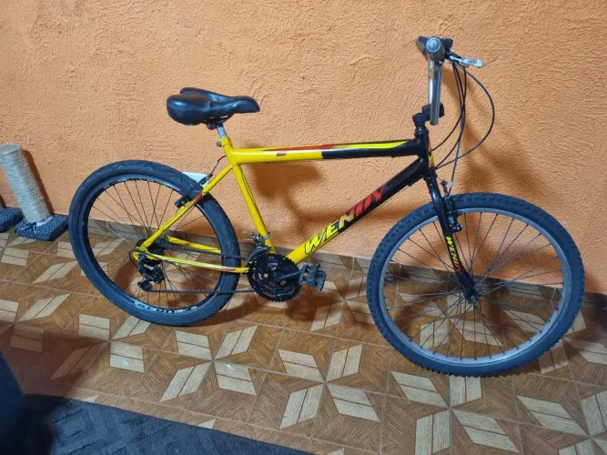 vendo bike aro 26 com marchas em ótimo estado