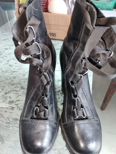 Bota n35