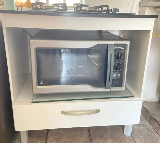 Balcão para cooktop e forno