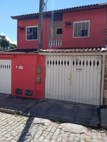 Imóvel para venda possui 110 metros quadrados com 3 quartos em Novo Horizonte - Macaé - RJ
