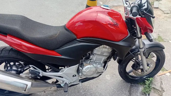 Moto Honda CB300