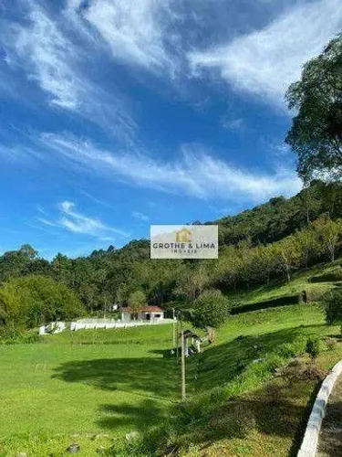 Sítio Cinematográfico Com 7 dormitórios à venda por R$ 3.180.000