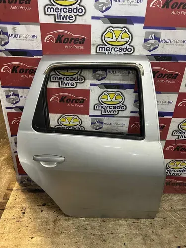 Porta Traseira Direita Renault Duster 2011 / 2015 Traseira Direito Prateado