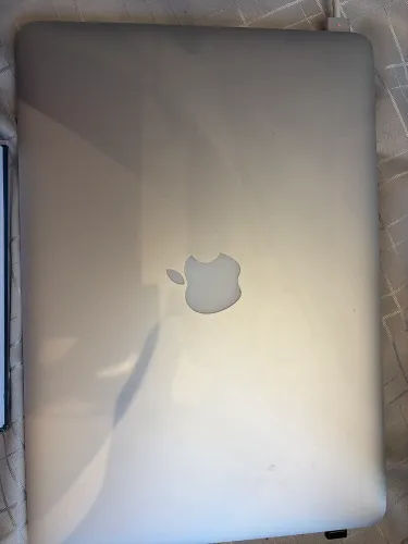 MacBook Air em perfeito estado