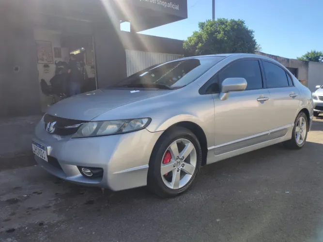 Honda Civic Sedan LXS 1.8/1.8 Flex 16V Aut. 4P 2009