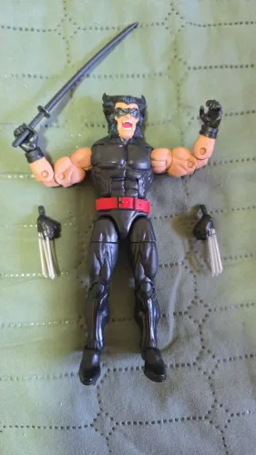 MARVEL LEGENDS WOLVERINE NINJA JAPÃO MADRIPOR