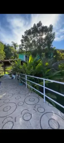 Linda chácara em condomínio fechado