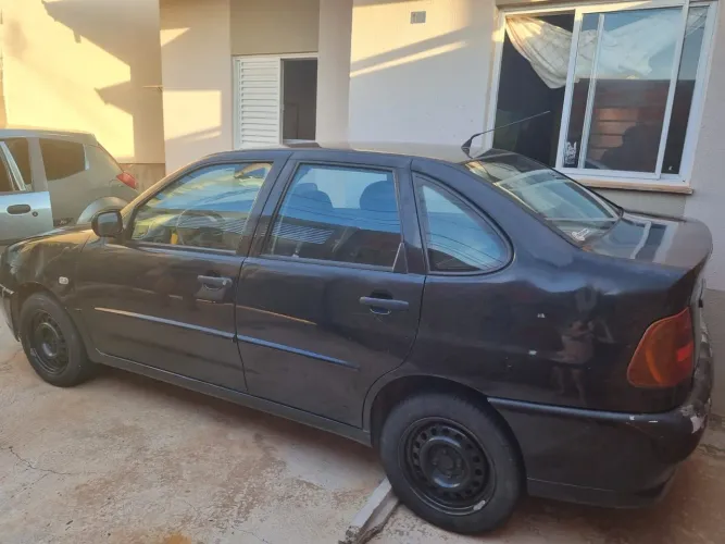 Volkswagen Polo Classic/ Special 1.8 MI 2000