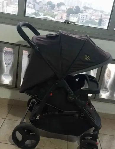 Carrinho de bebê