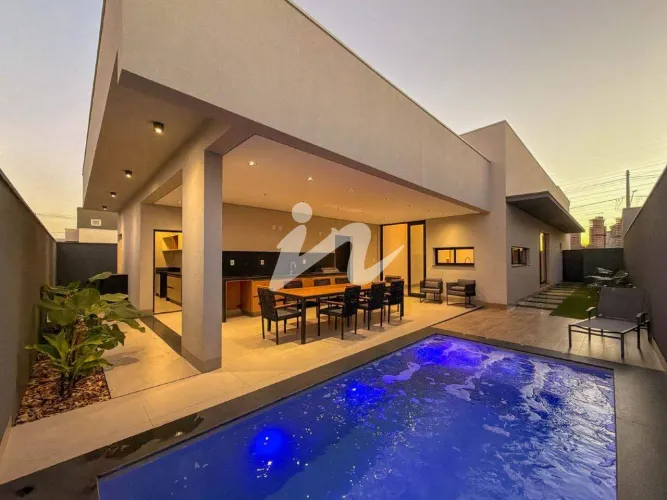 CASA NOVA DE ALTO PADRÃO À VENDA | CONDOMÍNIO GOLDEN VILLAGE | UBERLÂNDIA/MG