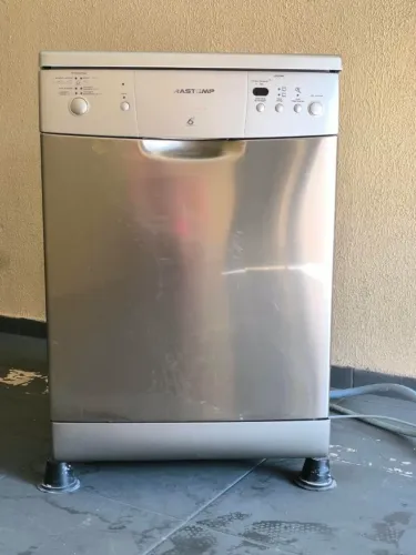 Máquina de lavar louça