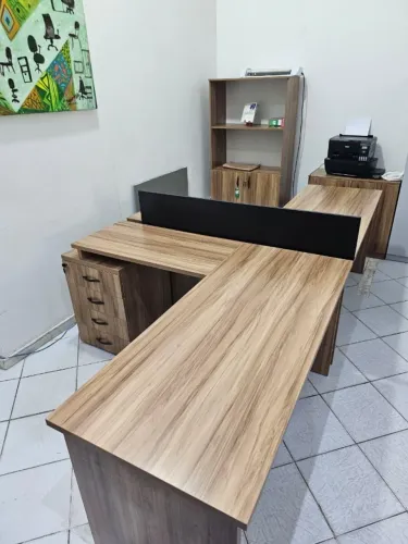 mesa estação de trabalho com 2 lugares grande 