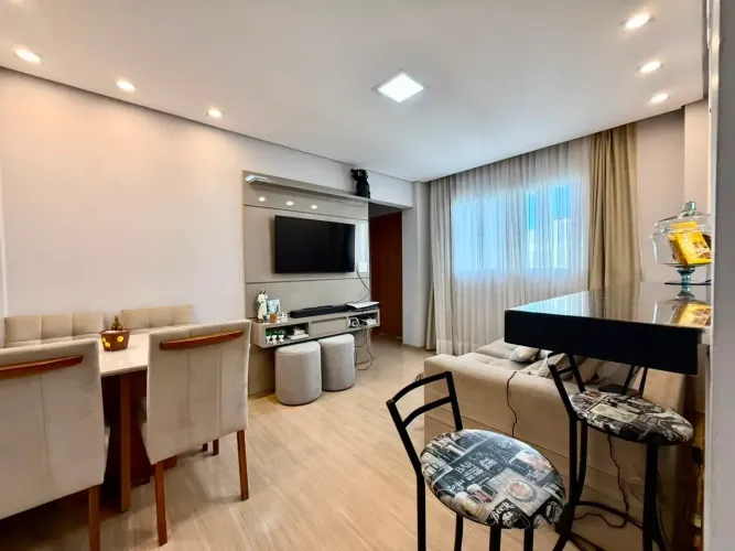 Apartamento com 2 quartos 1 banheiro 1 vaga