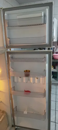 Vendo geladeira Brastemp Frost Free 