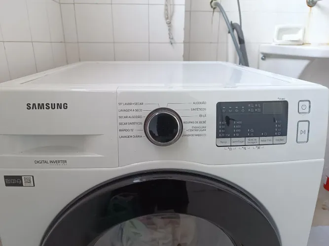 Lava e seca Samsung