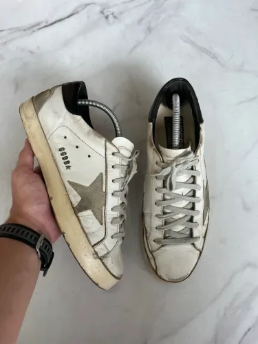 Golden Goose Superstar
