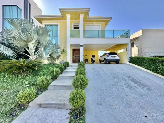 Casa com 4 dormitórios à venda, 382 m² por R$ 2.400.000,00 - Santa Adélia - Vargem Grande