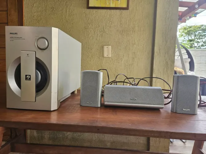 Caixa Subwoofer + 5 caixas som para Home Theater!