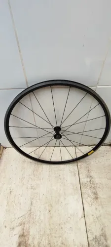 Roda dianteira speed Axis Sport