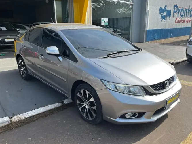 Honda Civic Sedan LXR 2.0 Flexone 16V Aut. 4P 2014