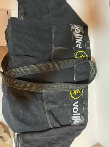 kimono preto a0 trançado usado