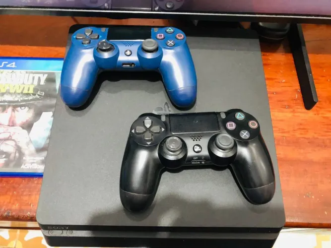 Vendo ps4 top novo !!