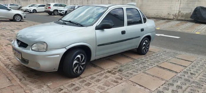 Chevrolet Corsa SED Class.life 1.0/1.0 Flexpower (álcool) 2008