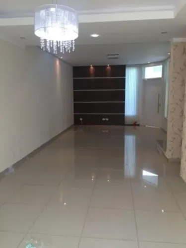 Casa à venda no Condomínio Golden Park Residence II, em Sorocaba-SP