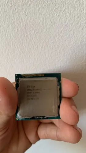 Processador Intel Xeon E3-1230 V2 LGA 1155 - 4C/8T - Excelente Estado