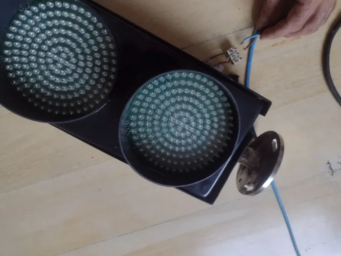 Semáforo Led priel
