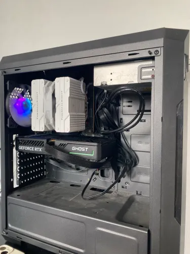 PC Gamer AM5 + RTX 5060