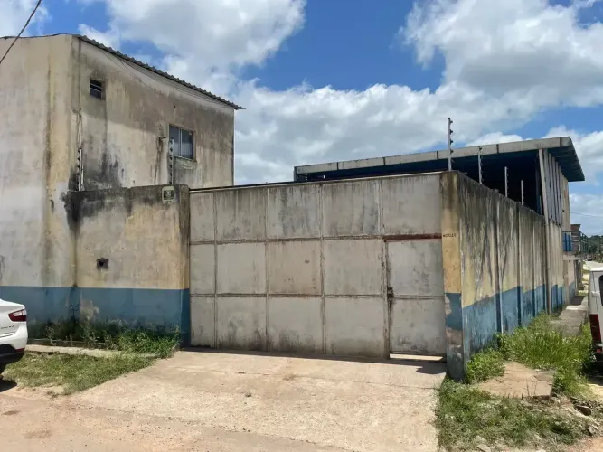 ALUGO GALPÃO COM CÂMERA FRIA