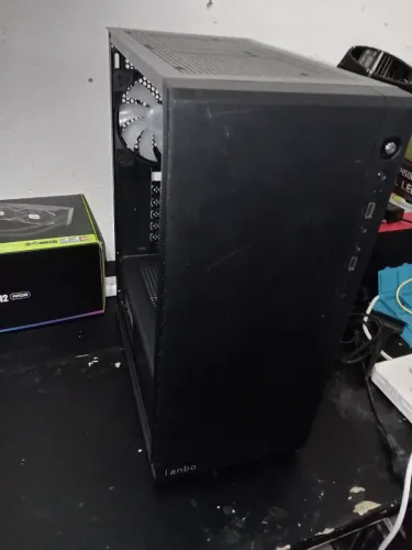 PC básico para trabalhar ou estudar