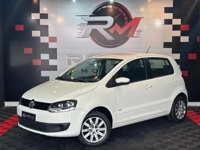 Volkswagen Fox 1.6 MI Total Flex 8V 5P 2013