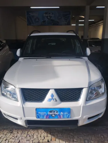 Mitsubishi Pajero TR4 2.0/ 2.0 Flex 16V 4X4 Aut. 2013