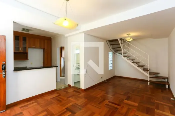 Casa à Venda - Vila Sônia, 3 Quartos, 94 m2