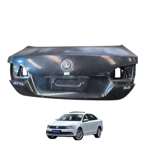 Tampa traseira com detalhe jetta 2011 a 2015