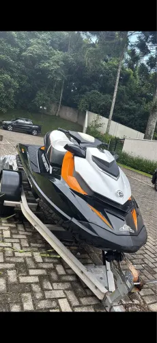 ? SEA-DOO GTR 215 2012 - 215 HP - 180 HORAS - REVISADO