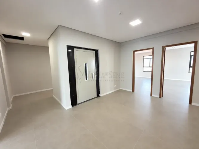 Sala Comercial para Locação no Jardim Satélite