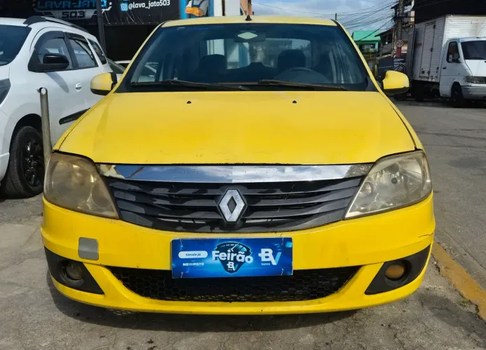 Renault Logan Expression Hi-flex 1.6 8V 4P 2013