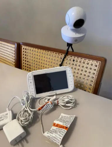 Babá eletrônica motorola