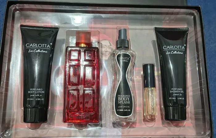 Kit CARLOTTA Les Collections Feminino