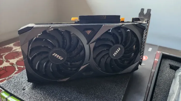 RTX 3060 12GB - MSI Ventus 2 - Extra!!