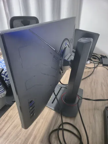 Monitor Asus Rog Strix 27 QHD 180hz