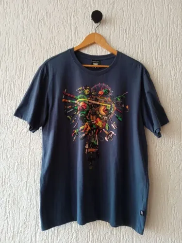 camiseta cavalera azul escura masculina tam g