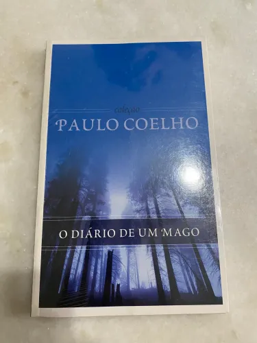 Livro O DIÁRIO DE UM MAGO - PAULO COELHO