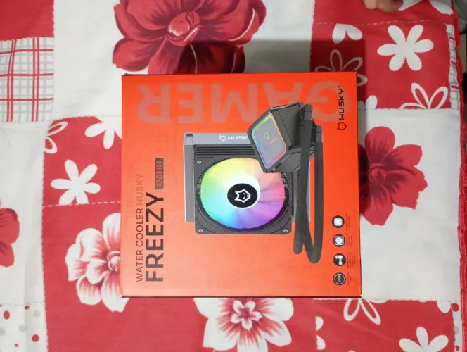 Water Cooler Husky Gaming Freezy 120mm ARGB $60 (Comprei e nunca usei pq queria outro)