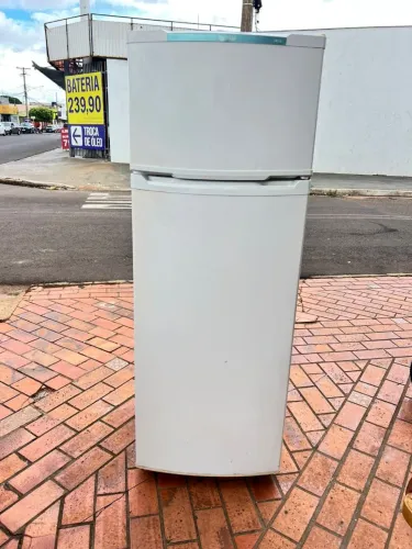 Geladeira Consul Ótima ( entrega grátis) tem garantia aproveite