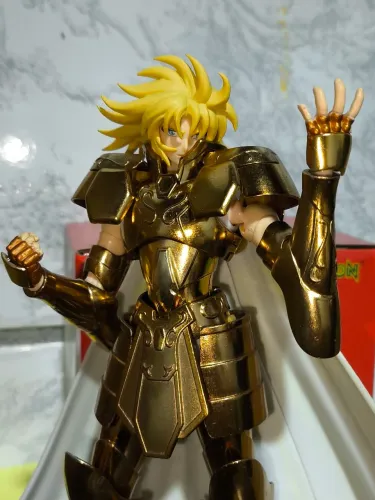 Cloth Myth Saga Metal club com caixa bandai