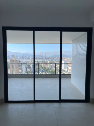 Porta da varanda 2,66 de largura e 2,40m de altura